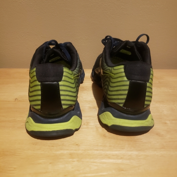 Men's Reebok Running Shoes - Picture 4 of 5
